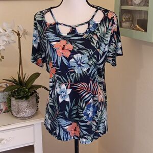 Venus x Lascana Floral Knit Top. Tropical